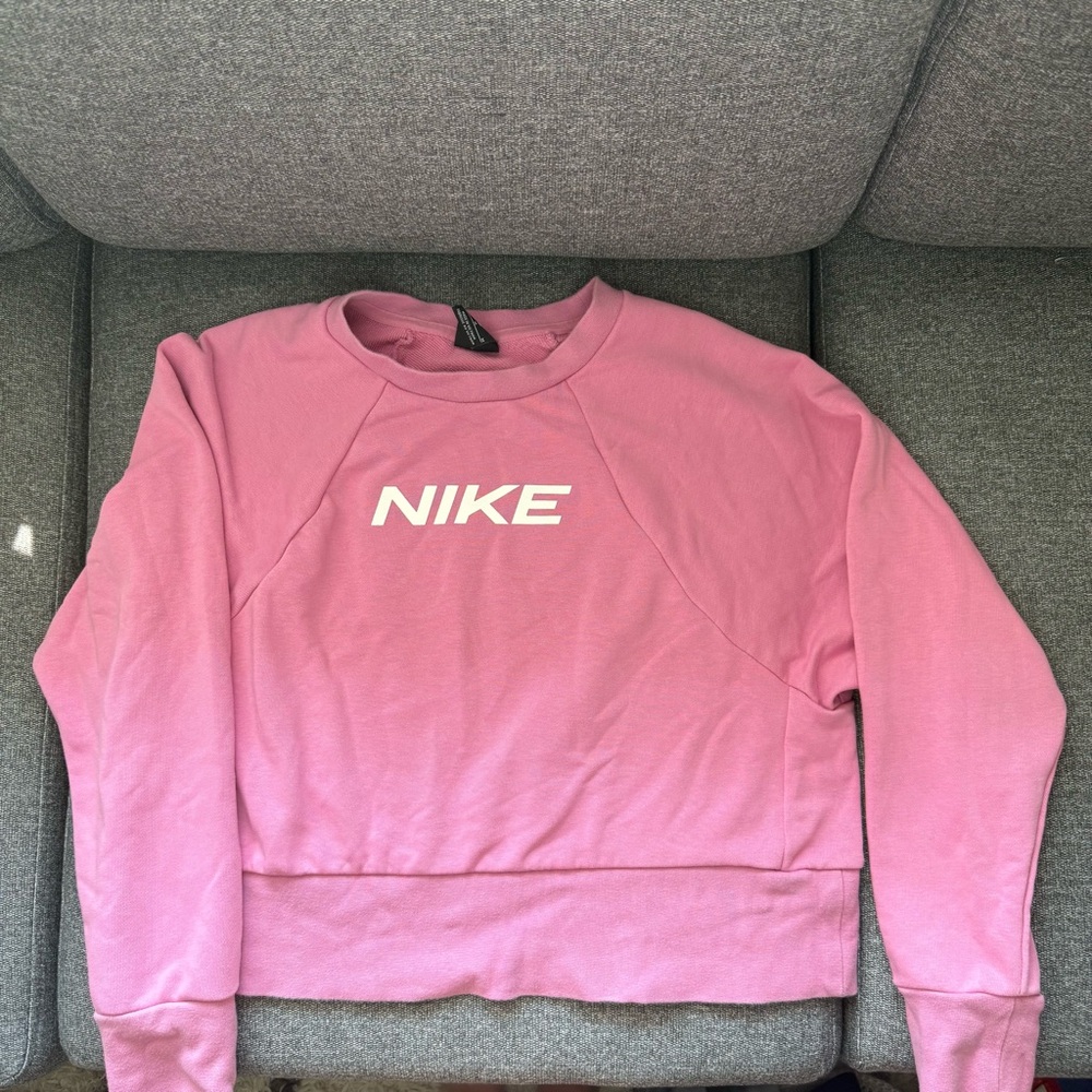Nike Pink Cropped Sweatshirt with Crew Neck